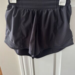Lululemon Hotty Hot Women's Black Athletic Shorts